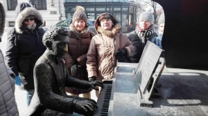pomniki Lodzi - fortepian Rubisteina (2)